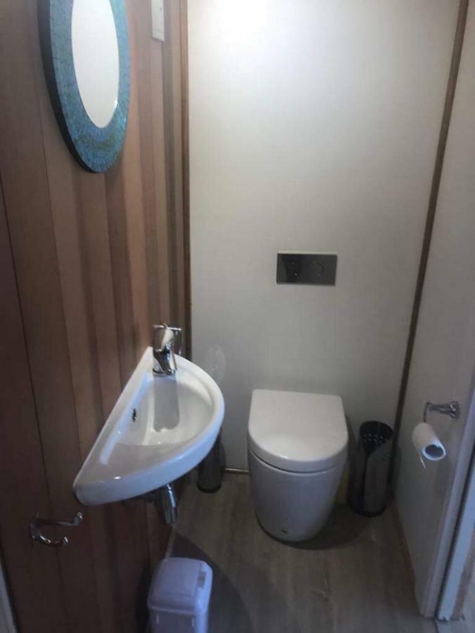 Studio With Water Views Omokoroa Экстерьер фото